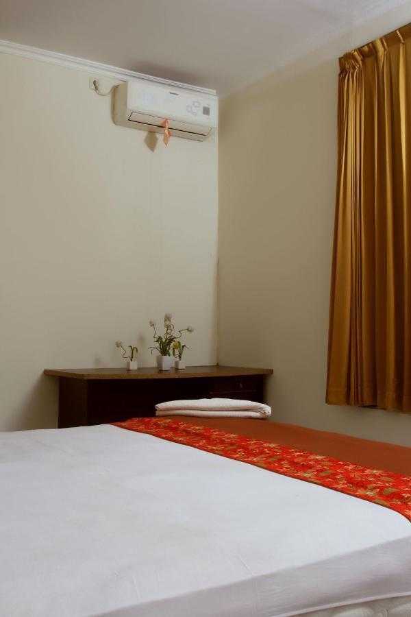 Hotel Bantal Guling Trans Bandung Exterior foto